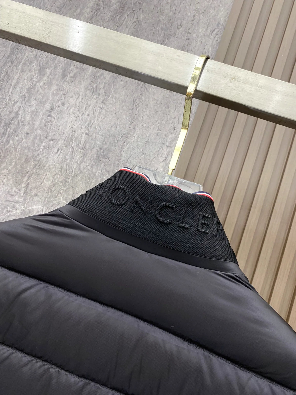 Moncler Puffer Jacket | Black