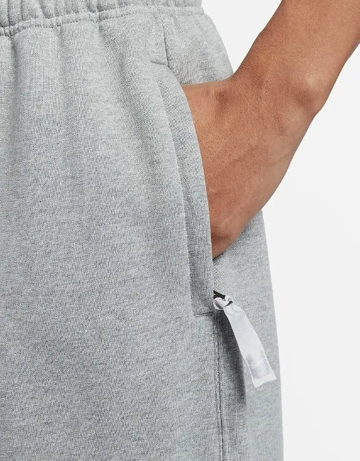 Nike Club Fleece Shorts | Grey